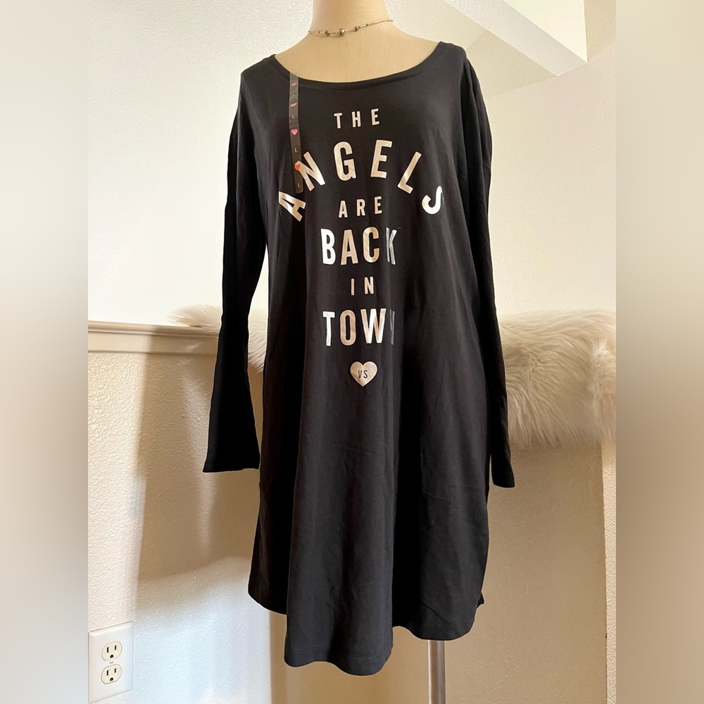 NWT L VS Black “Angels Back in Town” Nightgown